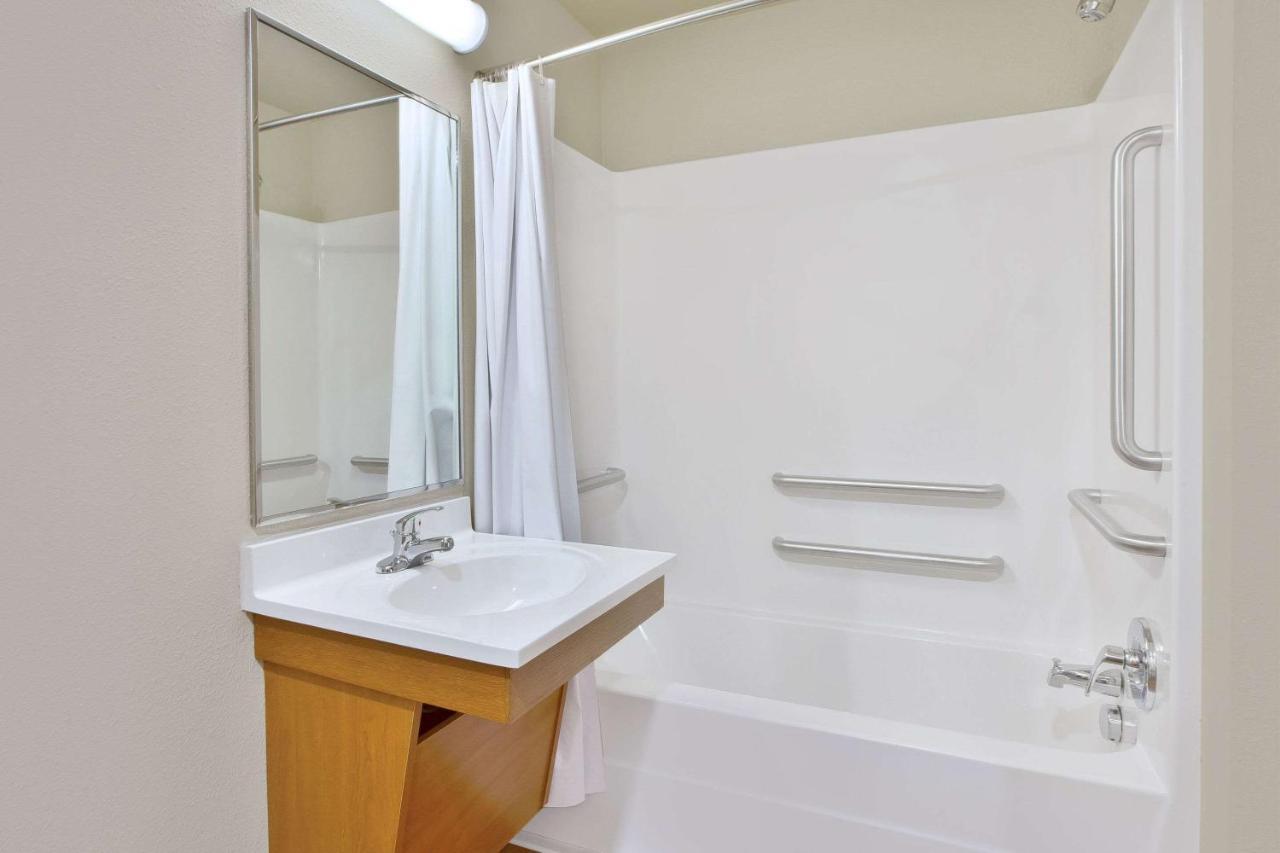 Woodspring Suites Chesapeake-Norfolk South ภายนอก รูปภาพ