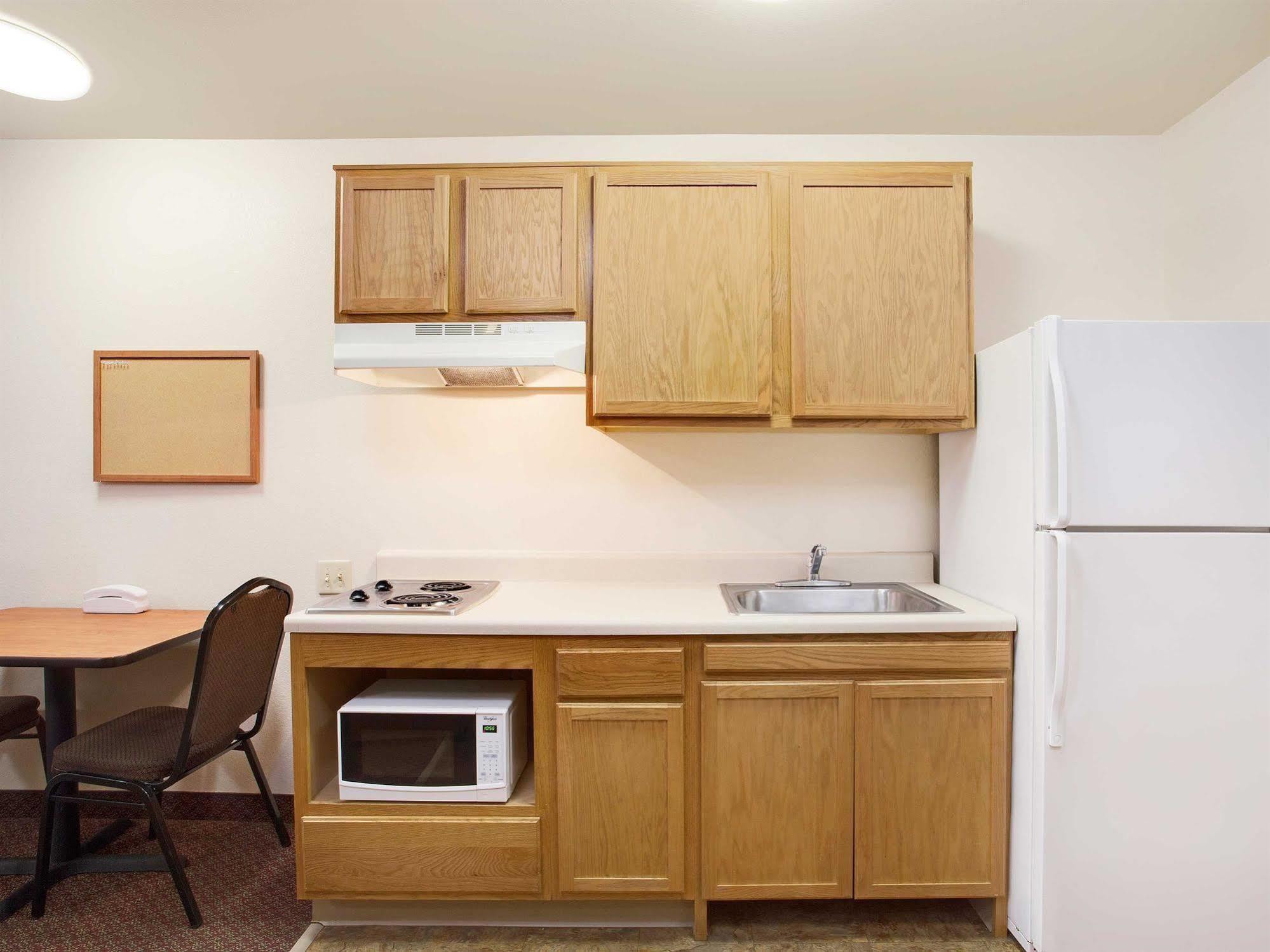 Woodspring Suites Chesapeake-Norfolk South ภายนอก รูปภาพ